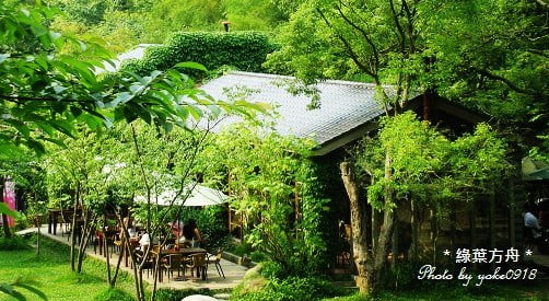 苗栗一日遊景點》苗栗景觀餐廳，山那邊。綠葉方舟 @青青小熊＊旅遊札記