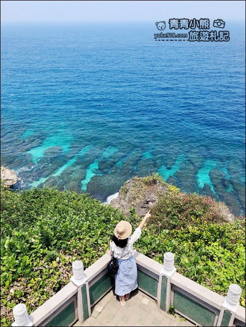 屏東小琉球必拍亮點》超美的望海亭．看海龜游來游去，還有無敵海景照 @青青小熊＊旅遊札記