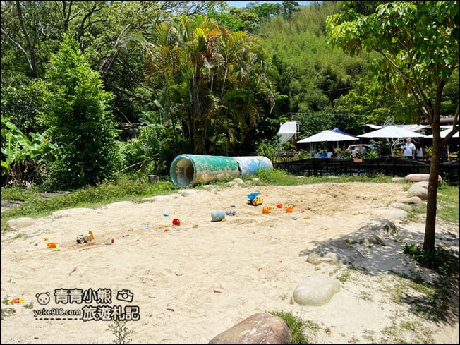 苗栗景點》森林系鹿角Caf&eacute;．搭上夢幻巴士岀發去~三義約會景點 @青青小熊＊旅遊札記