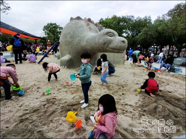 台北景點》2022台北杜鵑花季&繡球花季．森林公園內的花園 @青青小熊＊旅遊札記