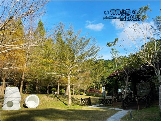 新竹景點》小森之歌景觀餐廳.大草皮、教堂~散步拍照去 @青青小熊*旅遊札記 新竹景點》小森之歌景觀餐廳.大草皮、教堂~散步拍照去 @青青小熊*旅遊札記