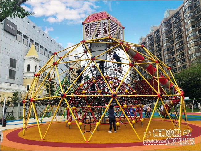 桃園景點》台茂購物中心最新台茂公園-戶外兒童共融遊戲場 @青青小熊*旅遊札記 桃園景點》台茂購物中心最新台茂公園-戶外兒童共融遊戲場 @青青小熊*旅遊札記