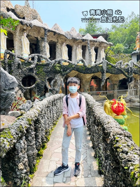 高雄景點》田寮石頭廟．走進陸上海底龍宮~貝殼珊瑚打造的海洋風石頭廟 @青青小熊＊旅遊札記