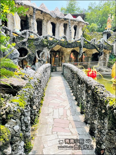 高雄景點》田寮石頭廟．走進陸上海底龍宮~貝殼珊瑚打造的海洋風石頭廟 @青青小熊＊旅遊札記