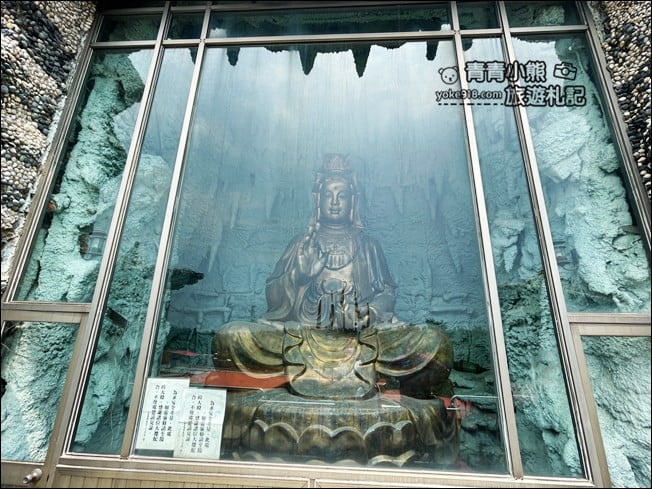 高雄景點》田寮石頭廟．走進陸上海底龍宮~貝殼珊瑚打造的海洋風石頭廟 @青青小熊＊旅遊札記
