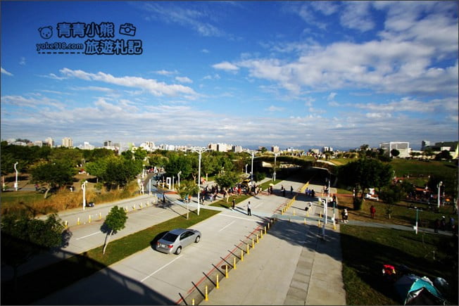 台中新景點》中央公園．12感官設施，有台中之肺，綠寶石稱號的新網美打卡景點 @青青小熊＊旅遊札記