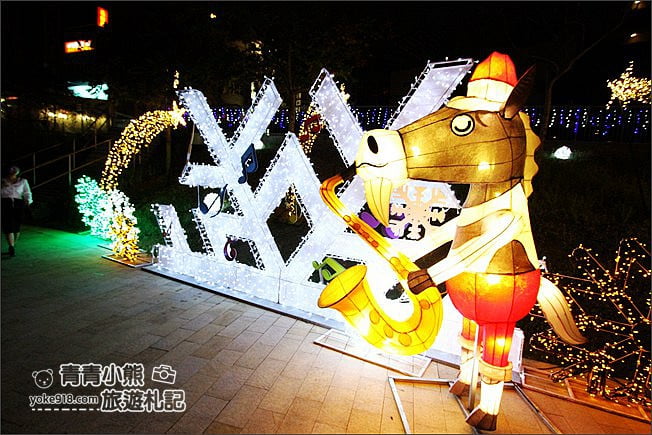 台中景點》2020臺中好YA誕.耶誕水舞、聖誕燈海~柳川、綠川、舊台中火車站登場 @青青小熊*旅遊札記 台中景點》2020臺中好YA誕.耶誕水舞、聖誕燈海~柳川、綠川、舊台中火車站登場 @青青小熊*旅遊札記
