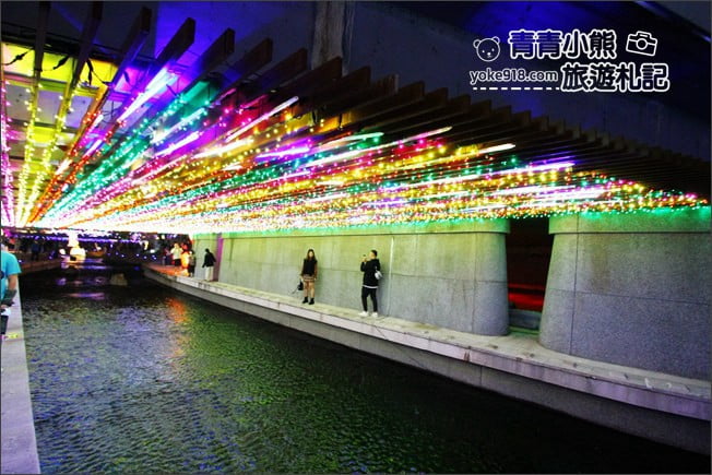 台中景點》2020臺中好YA誕.耶誕水舞、聖誕燈海~柳川、綠川、舊台中火車站登場 @青青小熊*旅遊札記 台中景點》2020臺中好YA誕.耶誕水舞、聖誕燈海~柳川、綠川、舊台中火車站登場 @青青小熊*旅遊札記