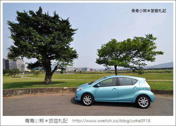 節能新動力!時尚新主張-TOYOTA Prius c試乘 @青青小熊*旅遊札記