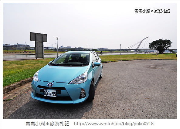 節能新動力!時尚新主張-TOYOTA Prius c試乘 @青青小熊*旅遊札記