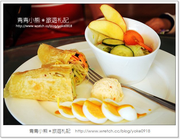 台中拉花咖啡》卡哇伊立體小熊拉花咖啡.52 cafe @青青小熊*旅遊札記