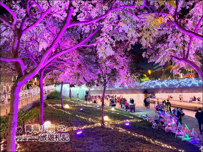 台中景點》綠川&middot;柳川水岸甜蜜散步去，2022台中璀燦迎耶誕跨年 @青青小熊＊旅遊札記