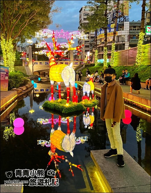 台中景點》綠川&middot;柳川水岸甜蜜散步去，2022台中璀燦迎耶誕跨年 @青青小熊＊旅遊札記