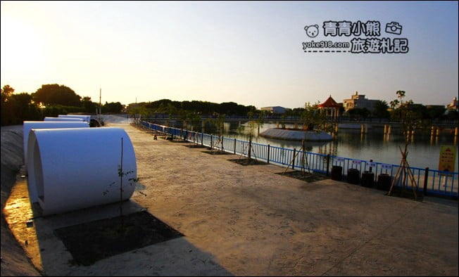 彰化景點》七彩空中廊道及環湖步道．二林舊社代安宮~免費溜小孩賞夜景 @青青小熊＊旅遊札記