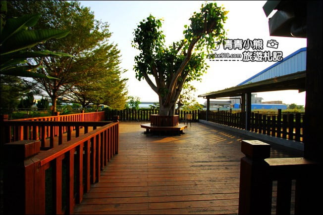 彰化景點》泳霖牧場.免費入園~可以餵小牛互動體驗,還有好吃的乳製品 @青青小熊*旅遊札記 彰化景點》泳霖牧場.免費入園~可以餵小牛互動體驗,還有好吃的乳製品 @青青小熊*旅遊札記