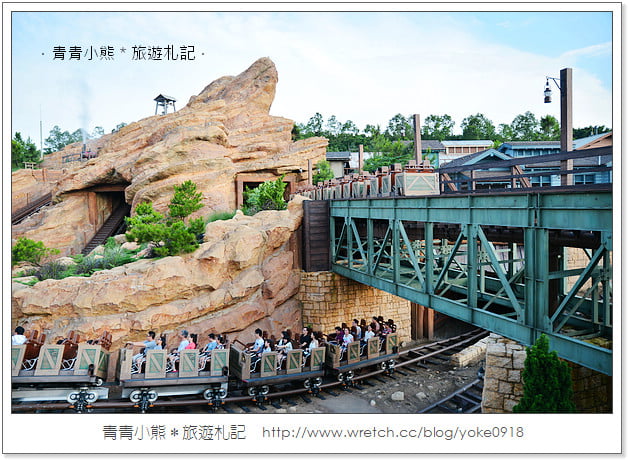 香港迪士尼》反斗奇兵大本營.灰熊山谷.迷離莊園-迪士尼樂園歡樂遊(上) @青青小熊*旅遊札記