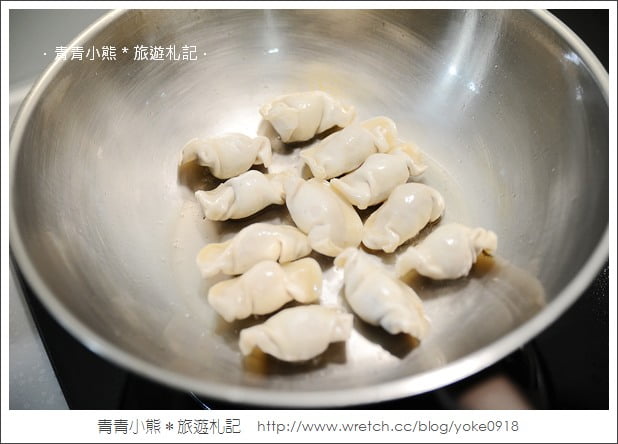 灣仔碼頭高麗菜鮮筍豬肉水餃新吃法！？不只好吃還能更特別 @青青小熊＊旅遊札記