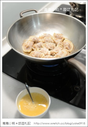 灣仔碼頭高麗菜鮮筍豬肉水餃新吃法!?不只好吃還能更特別 @青青小熊*旅遊札記