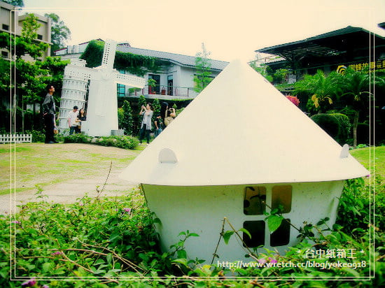 紙箱王創意園區．台中大坑景觀餐廳紙箱王創意園區 @青青小熊＊旅遊札記