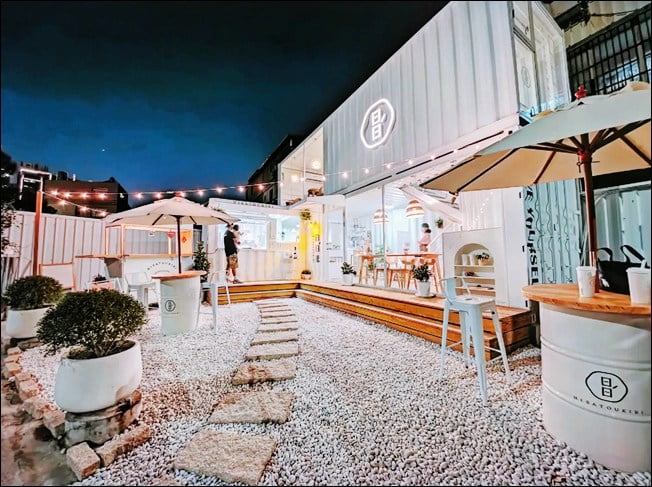 桃園青埔景點》日日蔗 hisatoukibi 形象概念店 .清新渡假風的飲品鬆餅店 @青青小熊*旅遊札記 桃園青埔景點》日日蔗 hisatoukibi 形象概念店 .清新渡假風的飲品鬆餅店 @青青小熊*旅遊札記