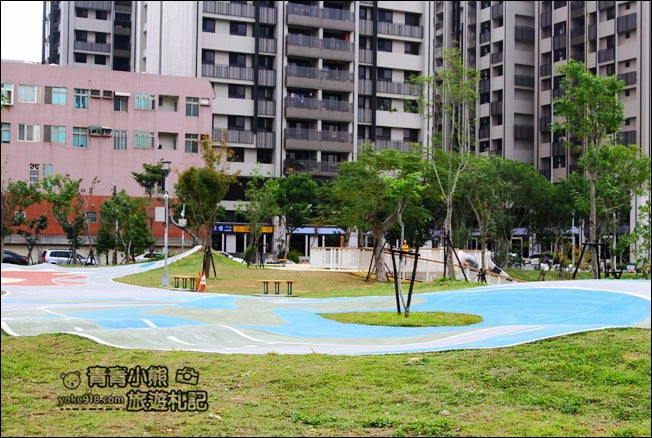 新竹景點》竹北AI智慧園區公園.溜小孩好去處、滑步車場沙坑大碗公,來這好放電 @青青小熊*旅遊札記 新竹景點》竹北AI智慧園區公園.溜小孩好去處、滑步車場沙坑大碗公,來這好放電 @青青小熊*旅遊札記
