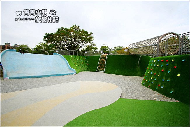 新竹景點》竹北AI智慧園區公園.溜小孩好去處、滑步車場沙坑大碗公,來這好放電 @青青小熊*旅遊札記 新竹景點》竹北AI智慧園區公園.溜小孩好去處、滑步車場沙坑大碗公,來這好放電 @青青小熊*旅遊札記