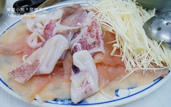 台南美食》廣東沙茶爐．金華路上好吃的沙茶火鍋 @青青小熊＊旅遊札記