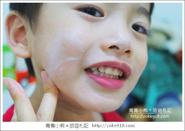 理膚寶水全面修護霜》大人小孩都可以用的神奇修護霜~解決肌膚的小問題 @青青小熊*旅遊札記 理膚寶水全面修護霜》大人小孩都可以用的神奇修護霜~解決肌膚的小問題 @青青小熊*旅遊札記