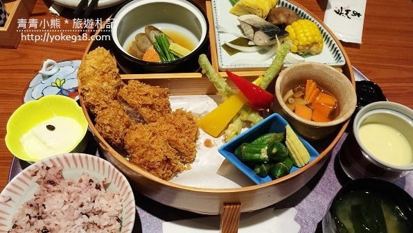 桃園美食餐廳》銀座杏子豬排．南崁台茂購物中心美食 @青青小熊＊旅遊札記