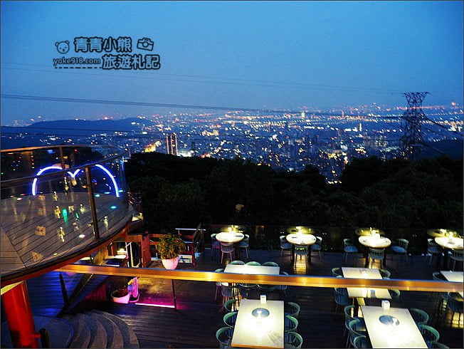 台北景點》草山夜未眠.陽明山夜景餐廳,浪漫夜景盡收眼底的約會聖地 @青青小熊*旅遊札記 台北景點》草山夜未眠.陽明山夜景餐廳,浪漫夜景盡收眼底的約會聖地 @青青小熊*旅遊札記