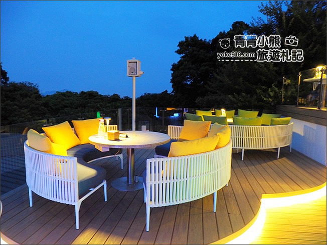 台北景點》草山夜未眠.陽明山夜景餐廳,浪漫夜景盡收眼底的約會聖地 @青青小熊*旅遊札記 台北景點》草山夜未眠.陽明山夜景餐廳,浪漫夜景盡收眼底的約會聖地 @青青小熊*旅遊札記
