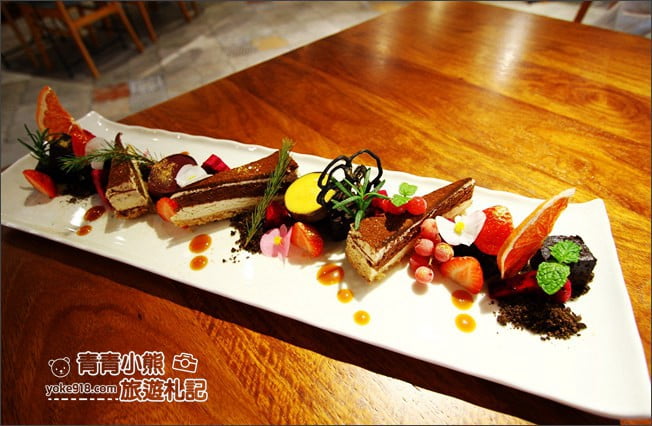彰化花壇》花言覓語cafe’夢幻咖啡廳,有大草皮沙坑,是溜小孩、約會好所在 @青青小熊*旅遊札記 彰化花壇》花言覓語cafe’夢幻咖啡廳,有大草皮沙坑,是溜小孩、約會好所在 @青青小熊*旅遊札記