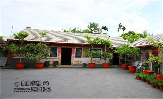 彰化景點》窄巷古厝咖啡.穿越時空,尋找隱藏在鳳凰花園裡的復古咖啡廳 @青青小熊*旅遊札記 彰化景點》窄巷古厝咖啡.穿越時空,尋找隱藏在鳳凰花園裡的復古咖啡廳 @青青小熊*旅遊札記
