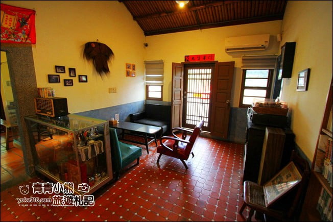 彰化景點》窄巷古厝咖啡.穿越時空,尋找隱藏在鳳凰花園裡的復古咖啡廳 @青青小熊*旅遊札記 彰化景點》窄巷古厝咖啡.穿越時空,尋找隱藏在鳳凰花園裡的復古咖啡廳 @青青小熊*旅遊札記