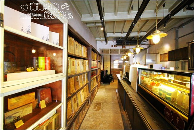 雲林景點》北港保生堂.漢方咖啡館~有金箔滷肉飯,充滿濃濃懷舊風的咖啡館 @青青小熊*旅遊札記 雲林景點》北港保生堂.漢方咖啡館~有金箔滷肉飯,充滿濃濃懷舊風的咖啡館 @青青小熊*旅遊札記