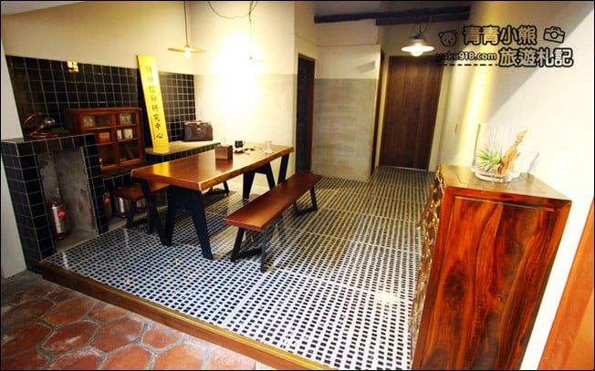 雲林景點》北港保生堂.漢方咖啡館~有金箔滷肉飯,充滿濃濃懷舊風的咖啡館 @青青小熊*旅遊札記 雲林景點》北港保生堂.漢方咖啡館~有金箔滷肉飯,充滿濃濃懷舊風的咖啡館 @青青小熊*旅遊札記