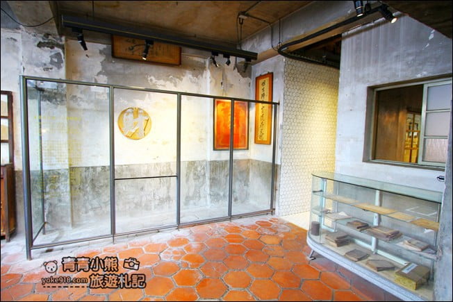 雲林景點》北港保生堂.漢方咖啡館~有金箔滷肉飯,充滿濃濃懷舊風的咖啡館 @青青小熊*旅遊札記 雲林景點》北港保生堂.漢方咖啡館~有金箔滷肉飯,充滿濃濃懷舊風的咖啡館 @青青小熊*旅遊札記