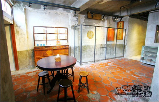 雲林景點》北港保生堂.漢方咖啡館~有金箔滷肉飯,充滿濃濃懷舊風的咖啡館 @青青小熊*旅遊札記 雲林景點》北港保生堂.漢方咖啡館~有金箔滷肉飯,充滿濃濃懷舊風的咖啡館 @青青小熊*旅遊札記