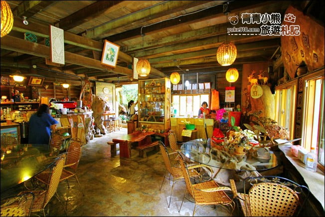 台北景點》名陽匍休閒農莊．來去陽明山賞海芋、還有唯美小木屋、盪鞦韆 @青青小熊＊旅遊札記