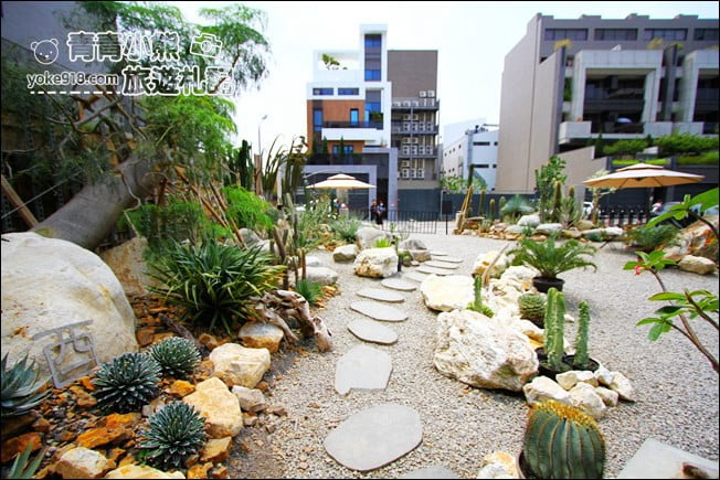 台中南屯新景點》酉 x 5pm結合綠色植物、景觀設計~玻璃屋下午茶 @青青小熊*旅遊札記 台中南屯新景點》酉 x 5pm結合綠色植物、景觀設計~玻璃屋下午茶 @青青小熊*旅遊札記