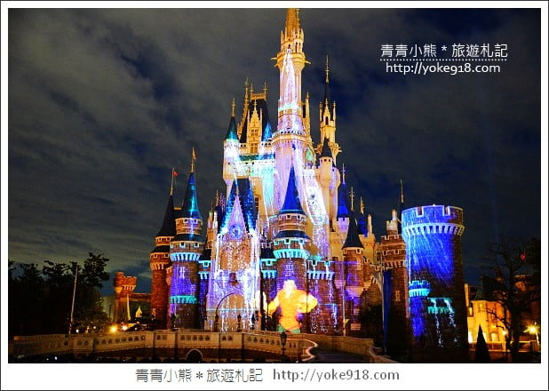 東京迪士尼》東京迪士尼樂園童話之夜.冰雪奇緣冬日限定版 @青青小熊*旅遊札記