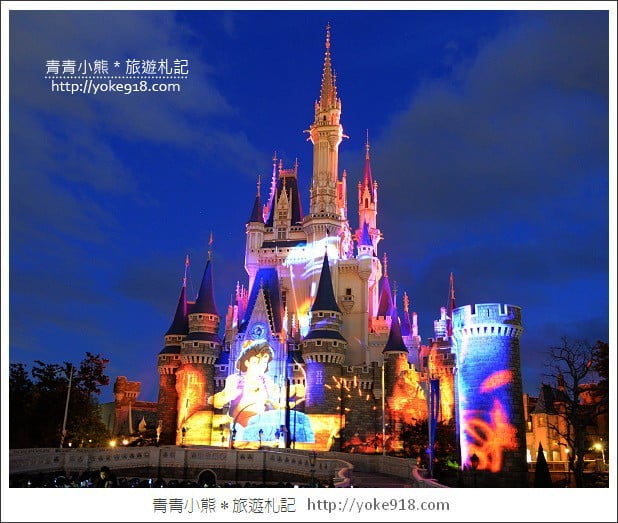 東京迪士尼》東京迪士尼樂園童話之夜.冰雪奇緣冬日限定版 @青青小熊*旅遊札記