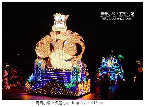 迪士尼夜間遊行》東京迪士尼樂園夜間活動．夢之光遊行 @青青小熊＊旅遊札記