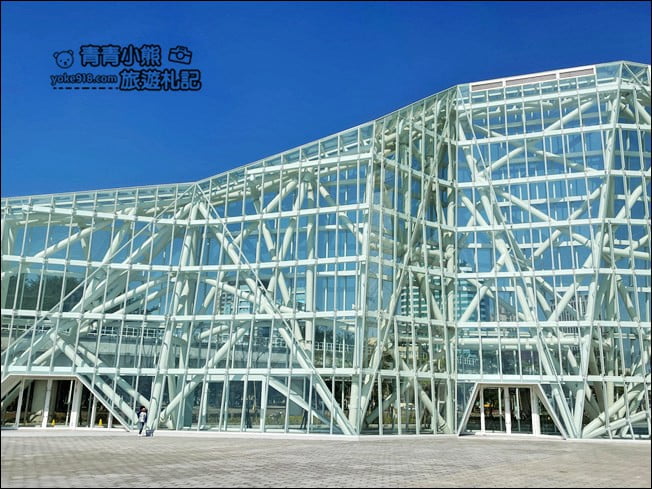 高雄新景點》高雄流行音樂中心.蜂巢建築設計超特別~最新IG打卡熱點 @青青小熊*旅遊札記 高雄新景點》高雄流行音樂中心.蜂巢建築設計超特別~最新IG打卡熱點 @青青小熊*旅遊札記