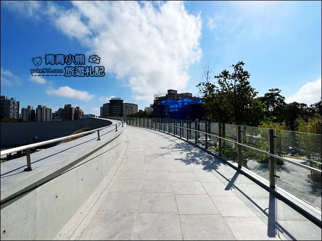 桃園新景點》乙未戰爭紀念公園~平鎮新亮點佔地萬坪,水景,清水模,地景遊戲區 @青青小熊＊旅遊札記
