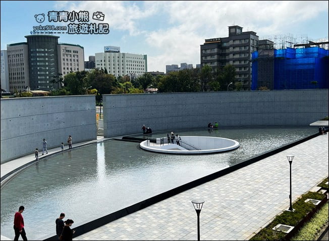 桃園新景點》乙未戰爭紀念公園~平鎮新亮點佔地萬坪,水景,清水模,地景遊戲區 @青青小熊*旅遊札記 桃園新景點》乙未戰爭紀念公園~平鎮新亮點佔地萬坪,水景,清水模,地景遊戲區 @青青小熊*旅遊札記