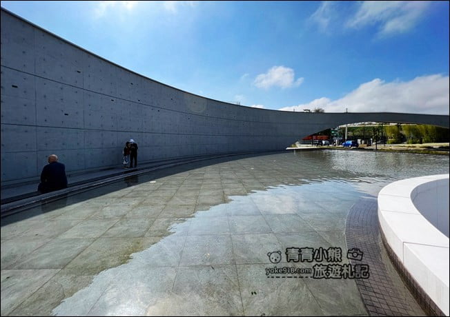 桃園新景點》乙未戰爭紀念公園~平鎮新亮點佔地萬坪,水景,清水模,地景遊戲區 @青青小熊*旅遊札記 桃園新景點》乙未戰爭紀念公園~平鎮新亮點佔地萬坪,水景,清水模,地景遊戲區 @青青小熊*旅遊札記