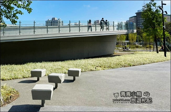 桃園新景點》乙未戰爭紀念公園~平鎮新亮點佔地萬坪,水景,清水模,地景遊戲區 @青青小熊*旅遊札記 桃園新景點》乙未戰爭紀念公園~平鎮新亮點佔地萬坪,水景,清水模,地景遊戲區 @青青小熊*旅遊札記