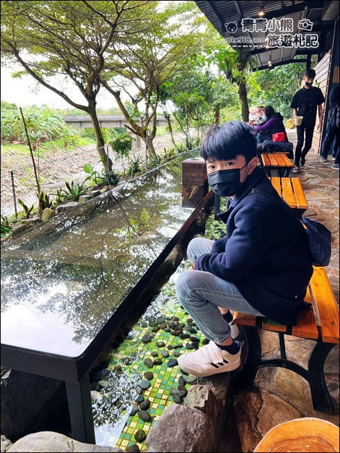 宜蘭景點》頭城流水森林.浮誇系森林河流美食~滿滿蛤蠣蝦子好美味 @青青小熊*旅遊札記 宜蘭景點》頭城流水森林.浮誇系森林河流美食~滿滿蛤蠣蝦子好美味 @青青小熊*旅遊札記