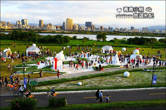 台北景點》2021鴨鴨公園地景藝術展~以雪國為主題,超可愛的鴨鴨雪屋好好拍 @青青小熊*旅遊札記 台北景點》2021鴨鴨公園地景藝術展~以雪國為主題,超可愛的鴨鴨雪屋好好拍 @青青小熊*旅遊札記